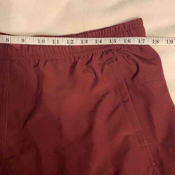 Nike dri fit burgundy drawstring elastic waist shorts large - Picture 7 of 9